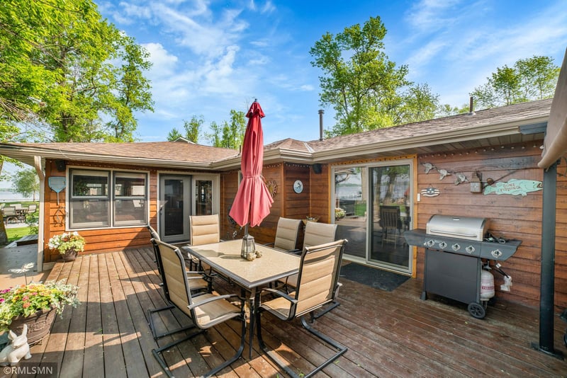 50856 Lakeview Dr, Rush City, MN 55069