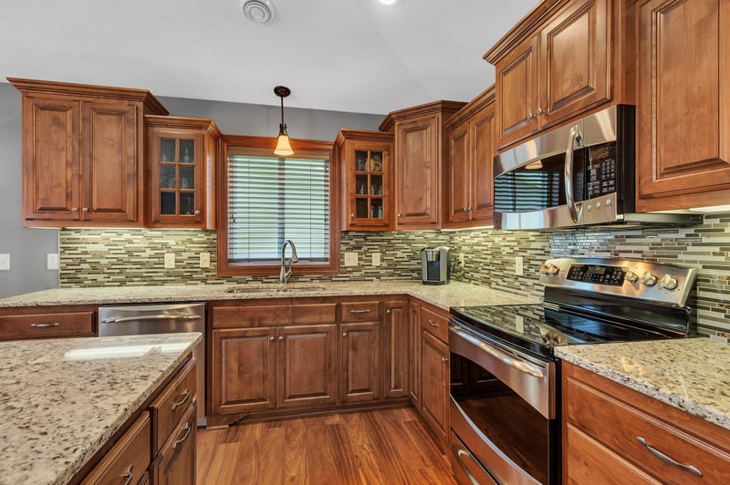 48 Waterford Ln, Waite Park, MN 56387