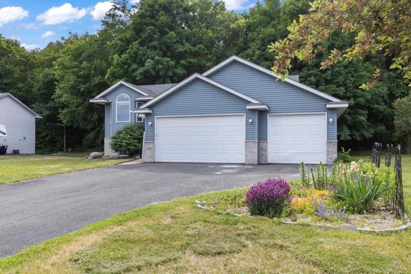 30620 Redding Ave, Shafer, MN 55074
