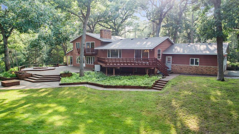 10055 Hadley Ave N, White Bear Lake, MN 55110