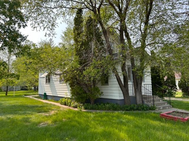 533 Martin Ave, Belgrade, MN 56312