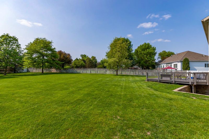 1200 26th St SW, Austin, MN 55912