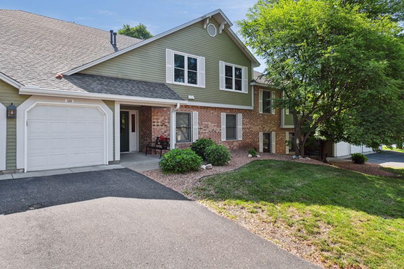 5210 Balmoral Ln, Bloomington, MN 55437