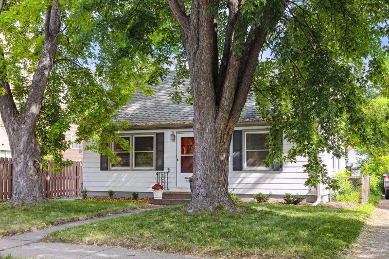 1559 Eleanor Ave, Saint Paul, MN 55116