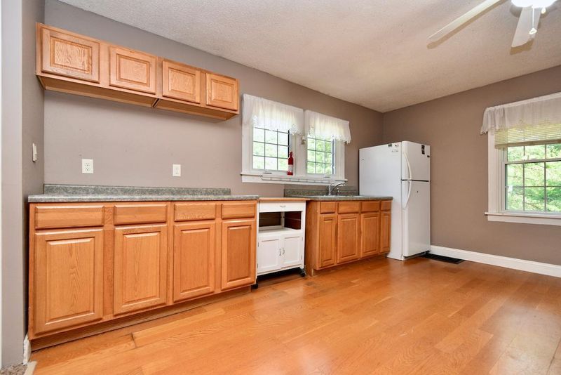 23099 Highway 14, Lewiston, MN 55952
