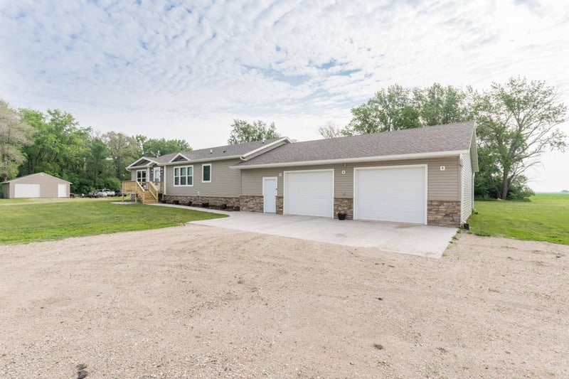 26142 County Road 11, Wendell, MN 56590