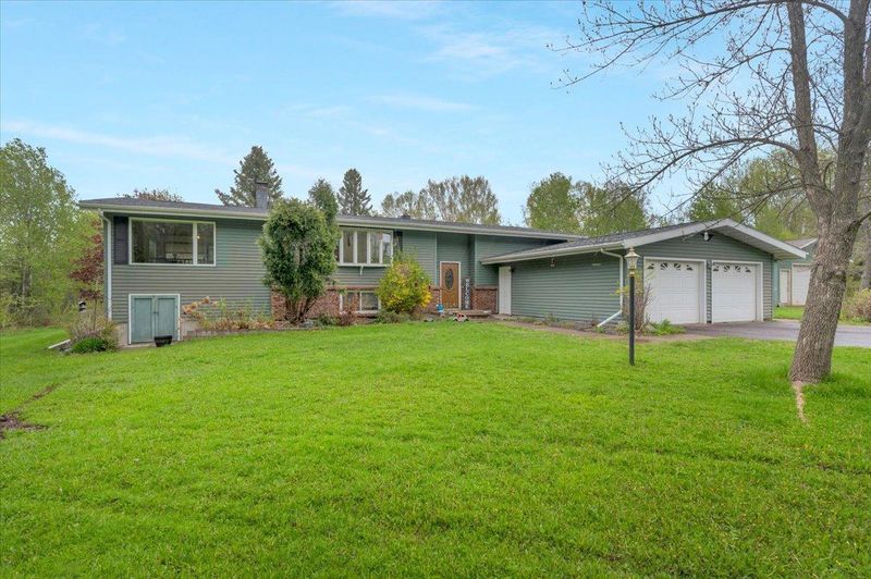 2133 E Harding St, Superior, WI 54880