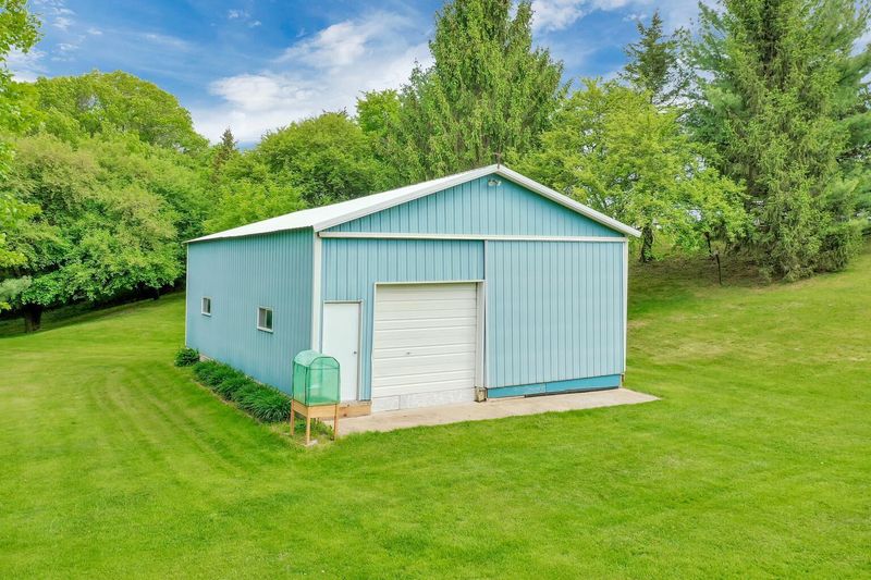 8083 269th St, Chisago City, MN 55013
