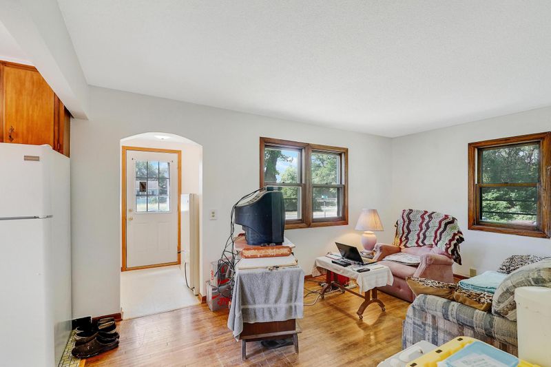 6616 Ronald Pl, Brooklyn Park, MN 55428