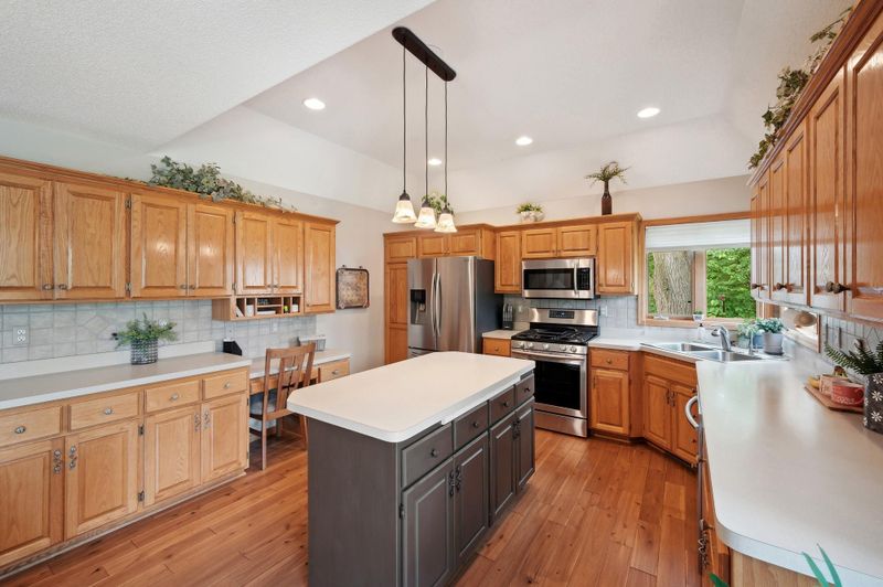 2408 87th Trl N, Brooklyn Park, MN 55443