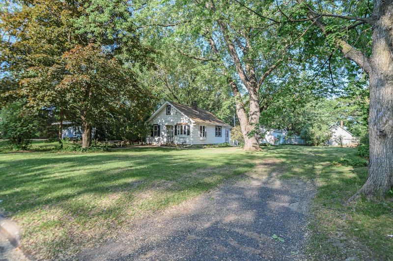 668 11th Ave NW, New Brighton, MN 55112