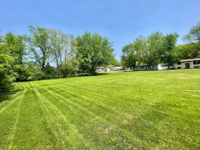 Xxx Bagen, Springfield, MN 56087