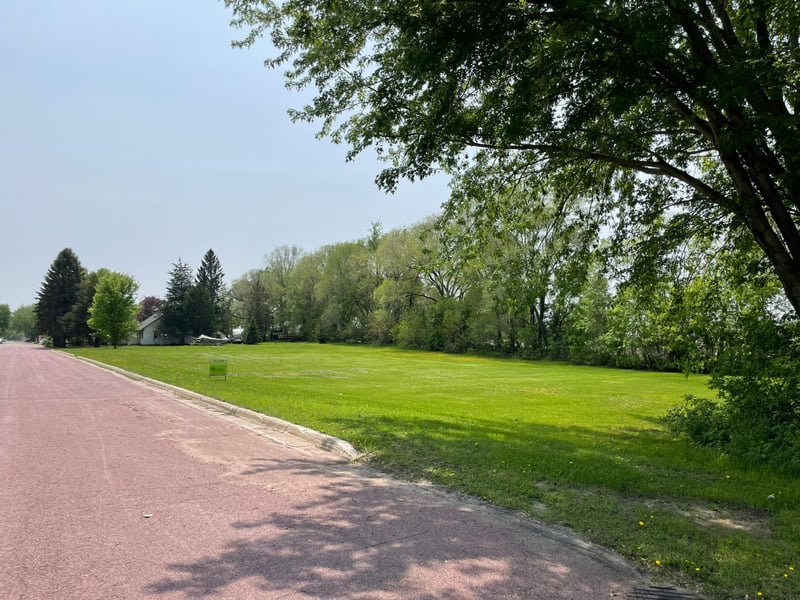Xxx Bagen, Springfield, MN 56087
