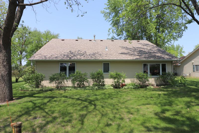 2270 Lake St E #1, Osakis, MN 56360