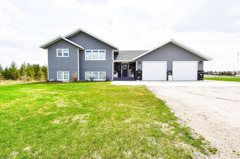 506 Hill Ave, Middle River, MN 56737