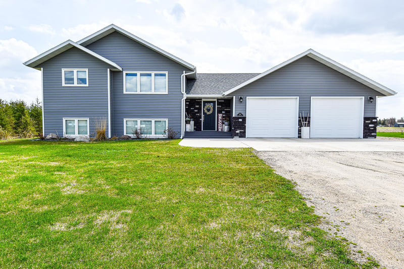 506 Hill Ave, Middle River, MN 56737
