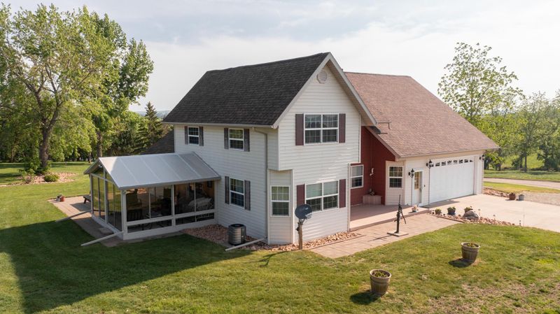 18596 322nd St, Elbow Lake, MN 56531