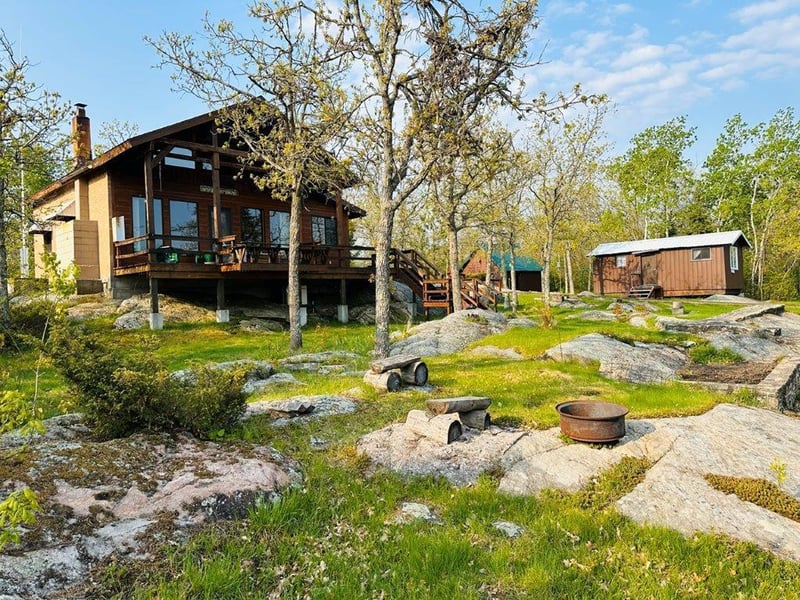 394 Penasse Island, Angle Inlet, MN 56711
