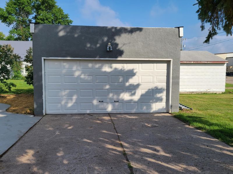 502 2nd St SW, Perham, MN 56573