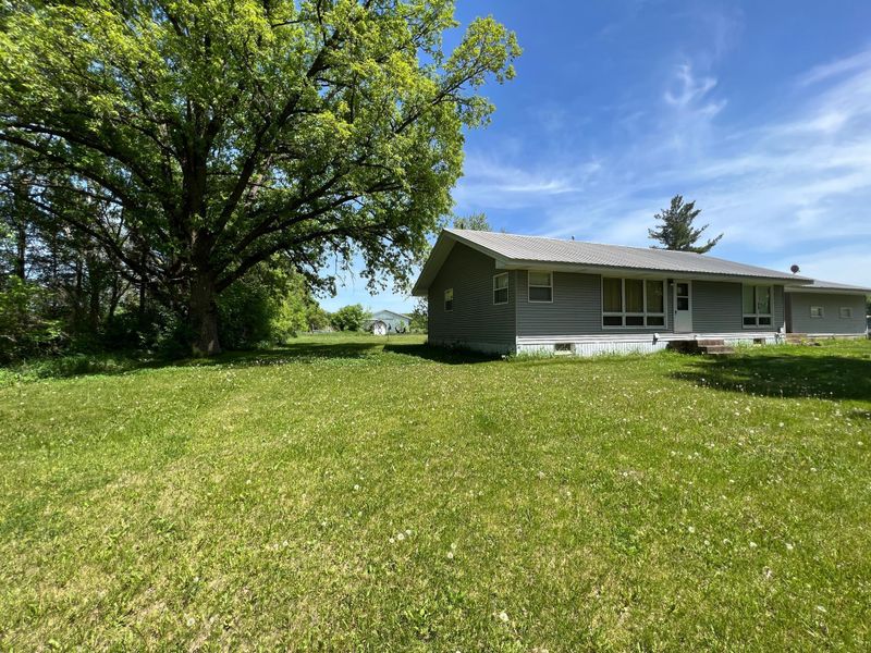 23736 Contrast, Brook Park, MN 55007