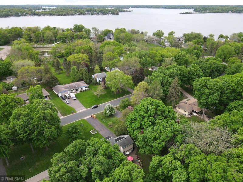 2521 Lakewood Ln, Mound, MN 55364
