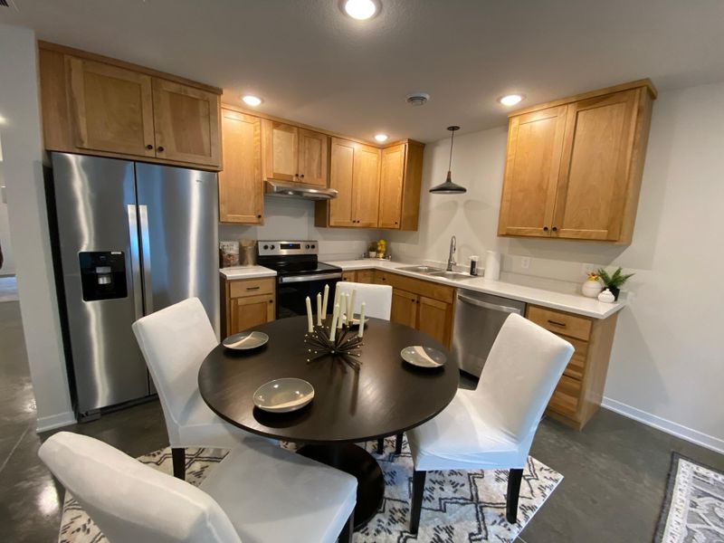 426 9th Ave SE #101, Rochester, MN 55904