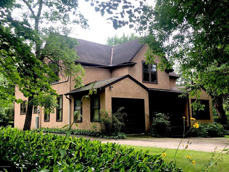 1035 Summit Ave, Detroit Lakes, MN 56501