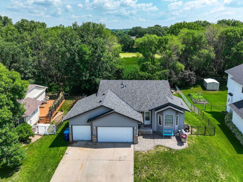 4423 Helena Way N, Oakdale, MN 55128