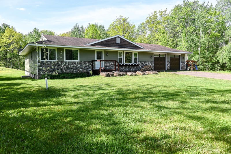 5305 Sawmill Rd, Kerrick, MN 55756