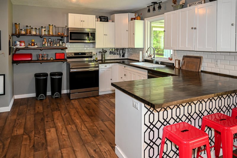 5305 Sawmill Rd, Kerrick, MN 55756
