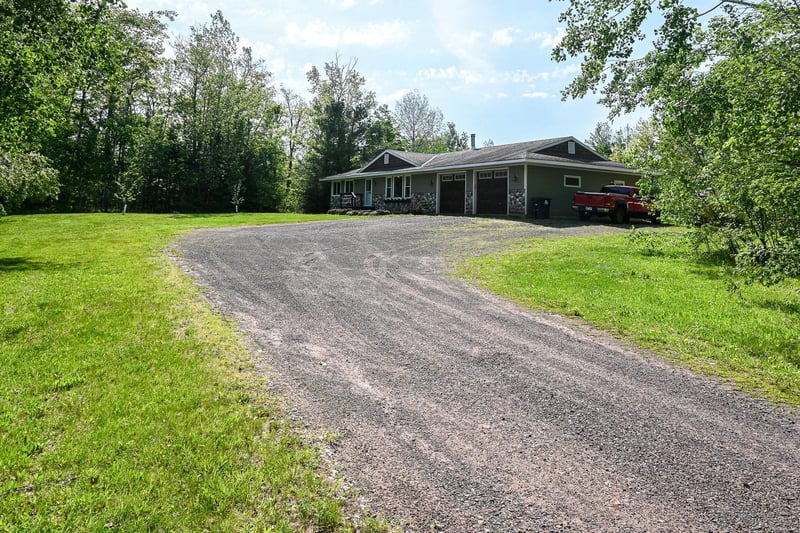 5305 Sawmill Rd, Kerrick, MN 55756