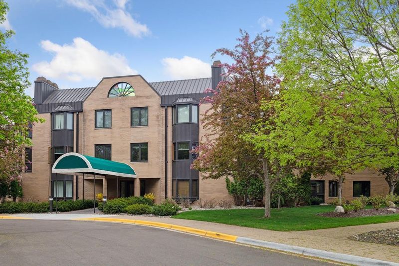 14501 Atrium Way #234, Minnetonka, MN 55345
