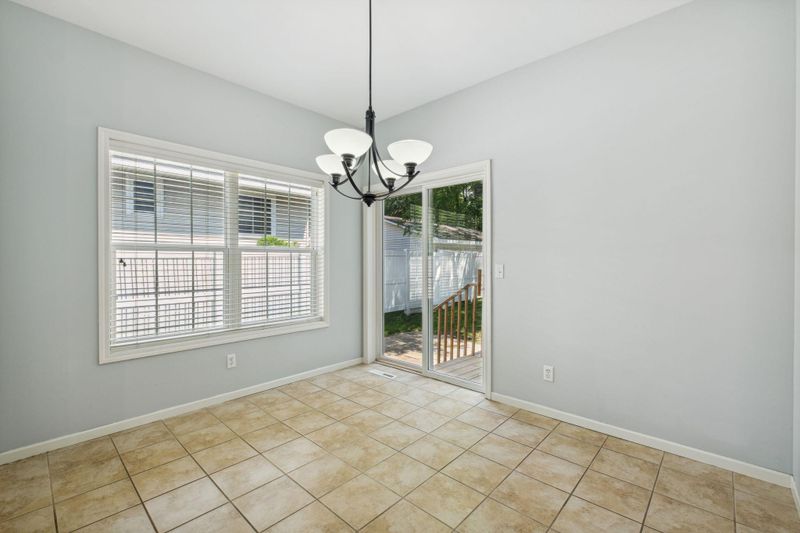 211 Jackson Ave N, Hopkins, MN 55343