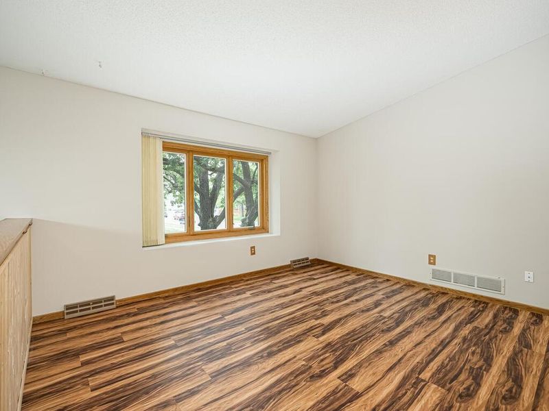 11691 3rd St NE, Blaine, MN 55434