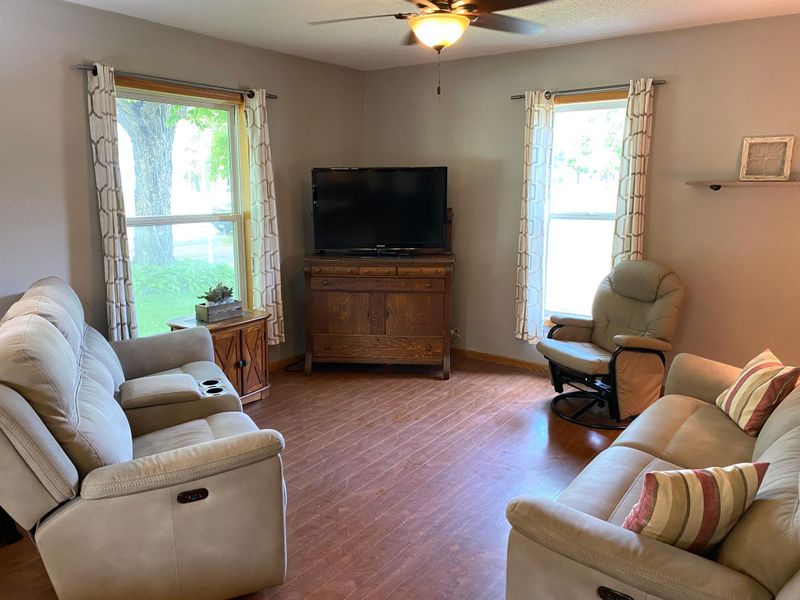 202 NW 4th St, Adams, MN 55909