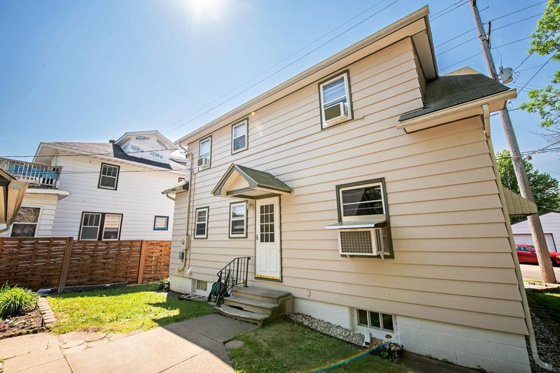 728 Gilmore Ave, Winona, MN 55987