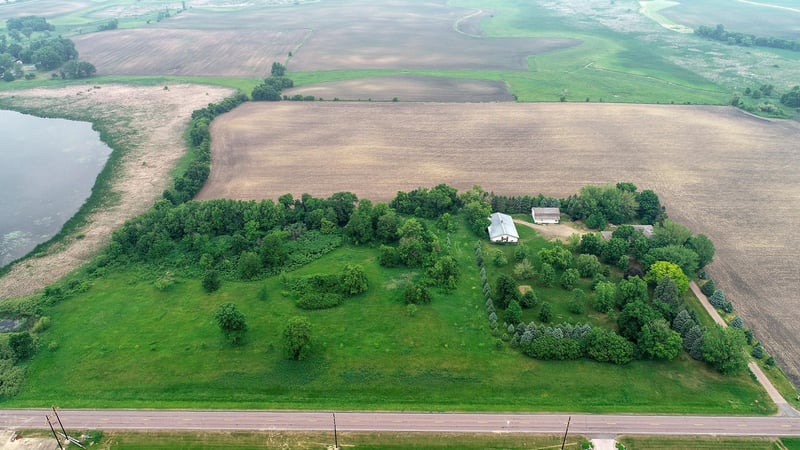 10392 Common St SW, Winsted, MN 55395