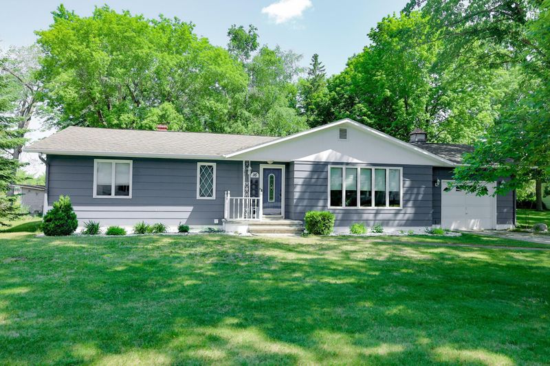 16 W Gilman St, New York Mills, MN 56567