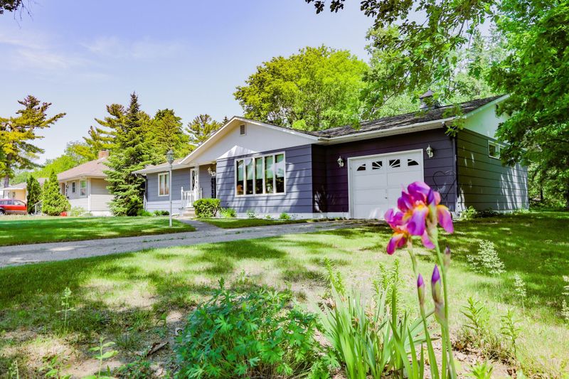 16 W Gilman St, New York Mills, MN 56567