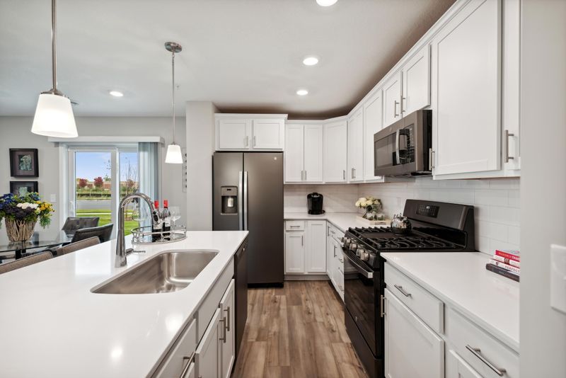 10514 Weston Way N, Maple Grove, MN 55369