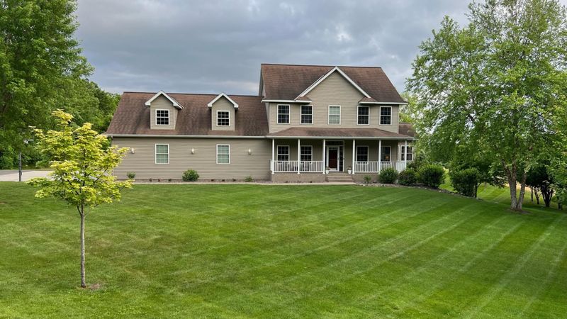 2510 40th St N, Sartell, MN 56377
