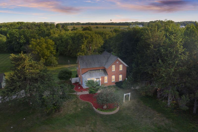 19482 County Road 9, Lester Prairie, MN 55354