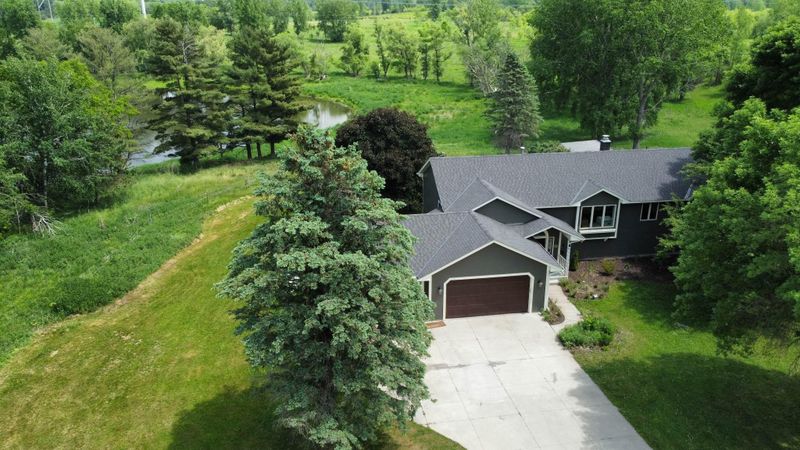 15567 Jeffrey Ave N, Hugo, MN 55038