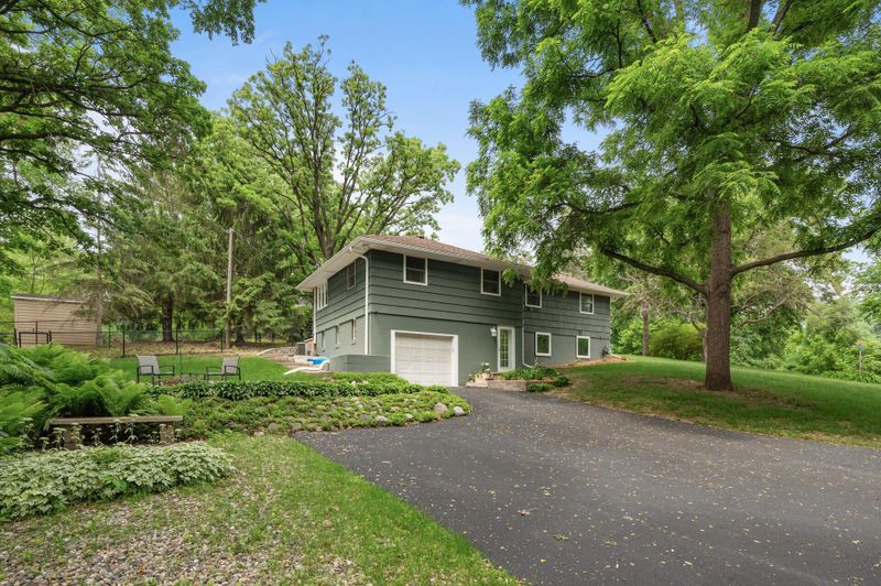 17909 Covington Rd, Minnetonka, MN 55345