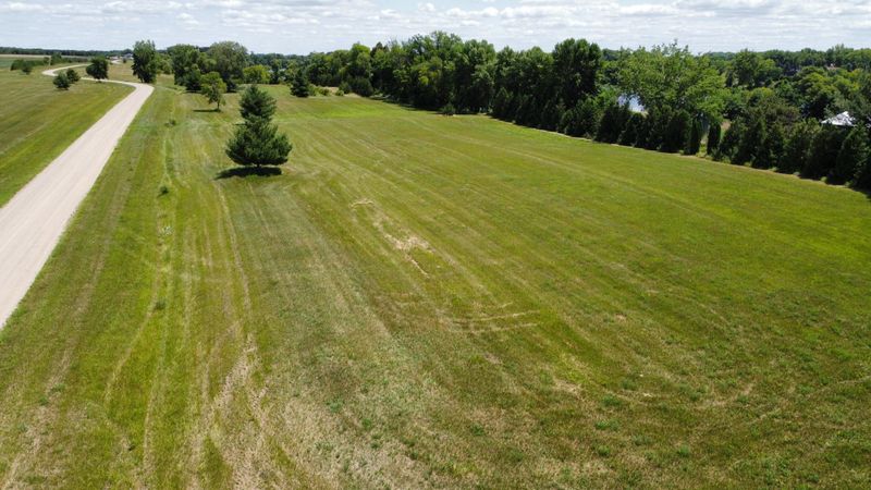 2 343rd St, Watkins, MN 55389
