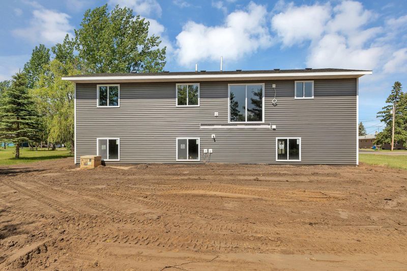 348 S 1st Ave, Motley, MN 56466