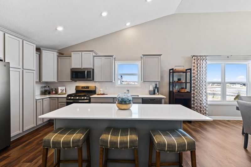 9134 Granada Ave S, Cottage Grove, MN 55016