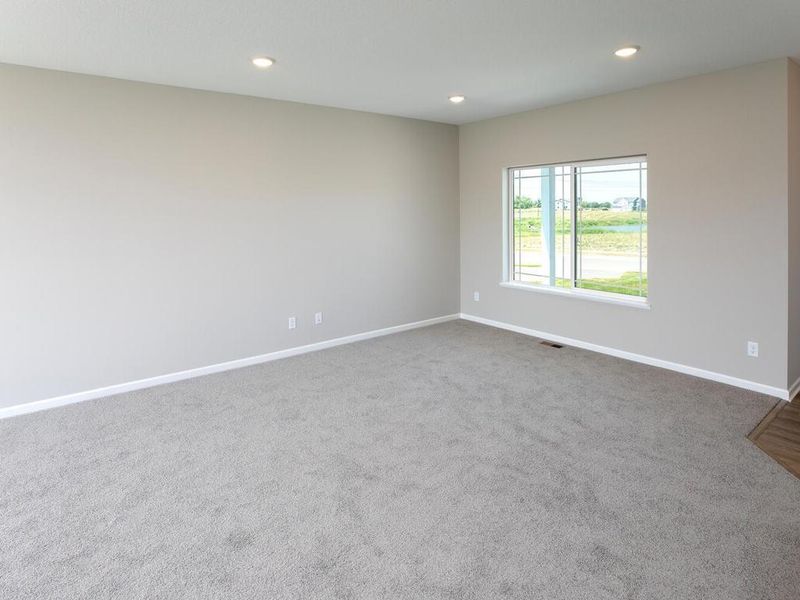 12025 77th St NE, Elk River, MN 55330