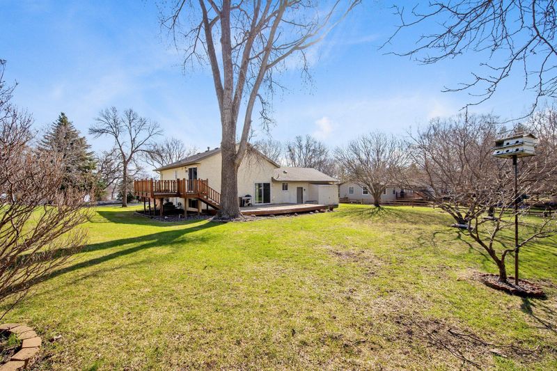 8615 215th St N, Forest Lake, MN 55025