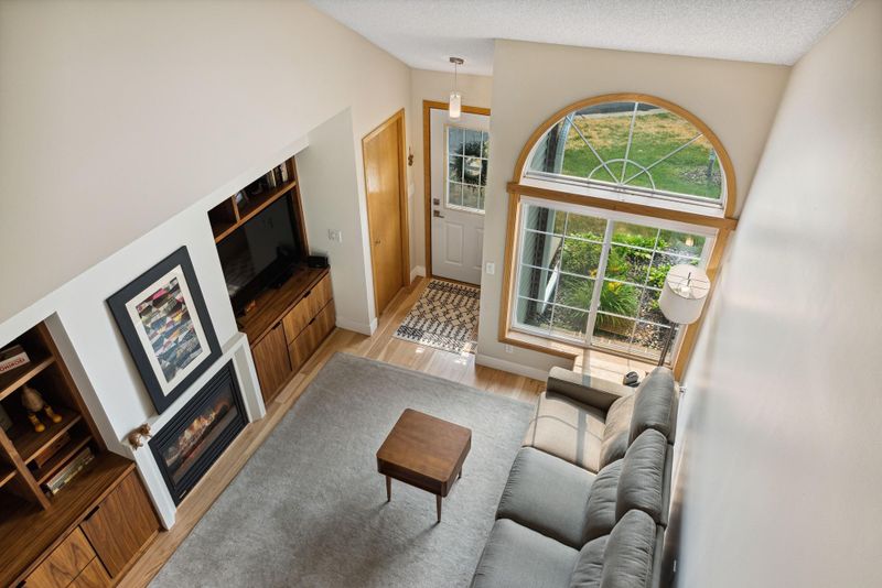 1325 Conservatory Ct #23, Saint Paul, MN 55117